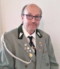 Platzmeister Bernd Schwarz